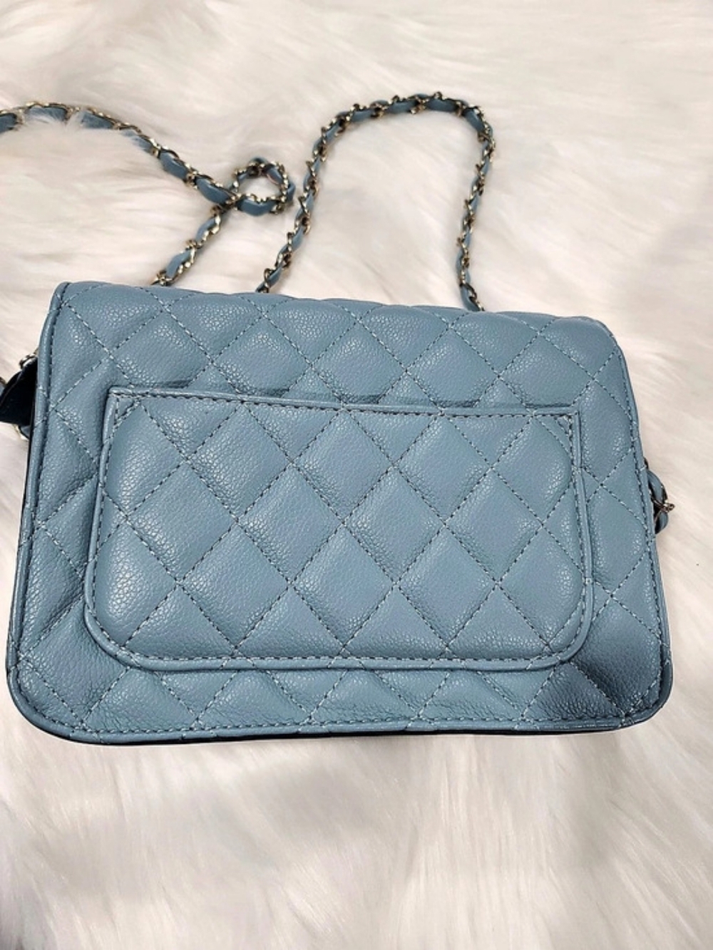 Quilted Crossbody Bag in Blue